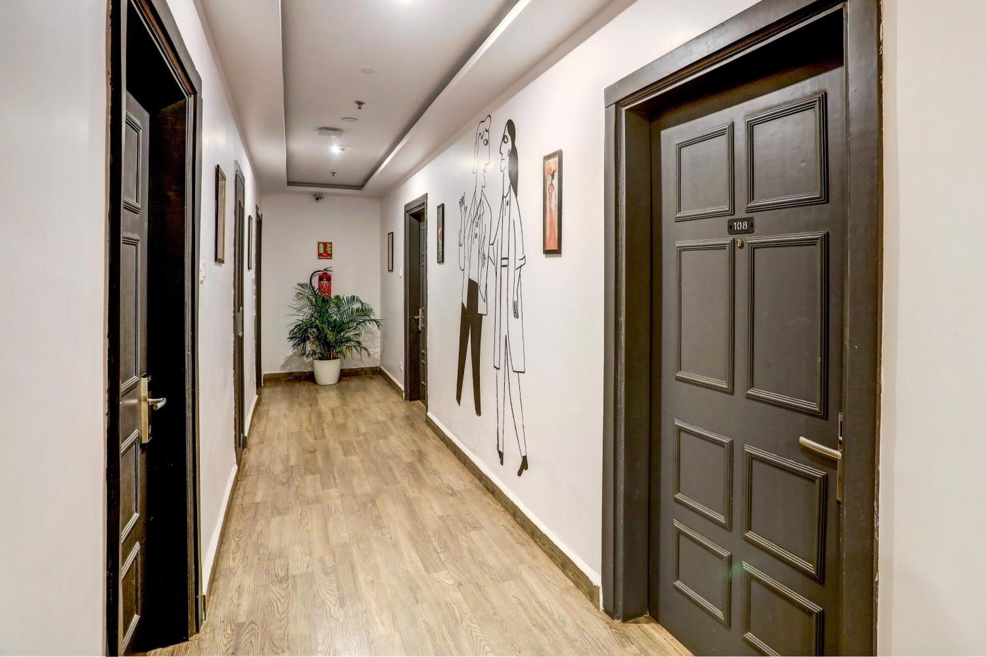 Super Townhouse Swain Heritage Bhubaneswar Extérieur photo